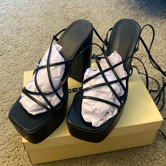 Princess Polly Shoes - NWT Princess Polly Amato Platform Heels in black size 10